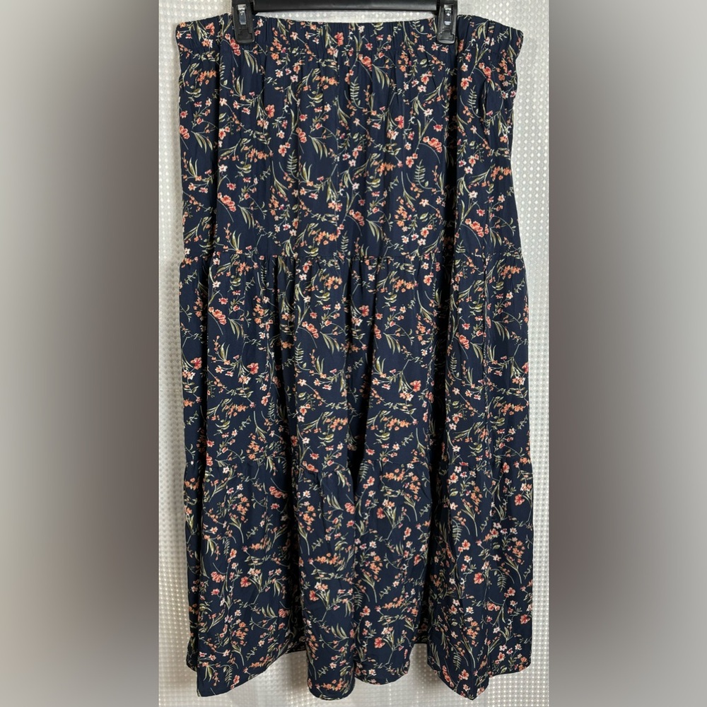 NWT 22/24 3X BloomChic Dark Blue Floral Tiered Ruffle Maxi Skirt